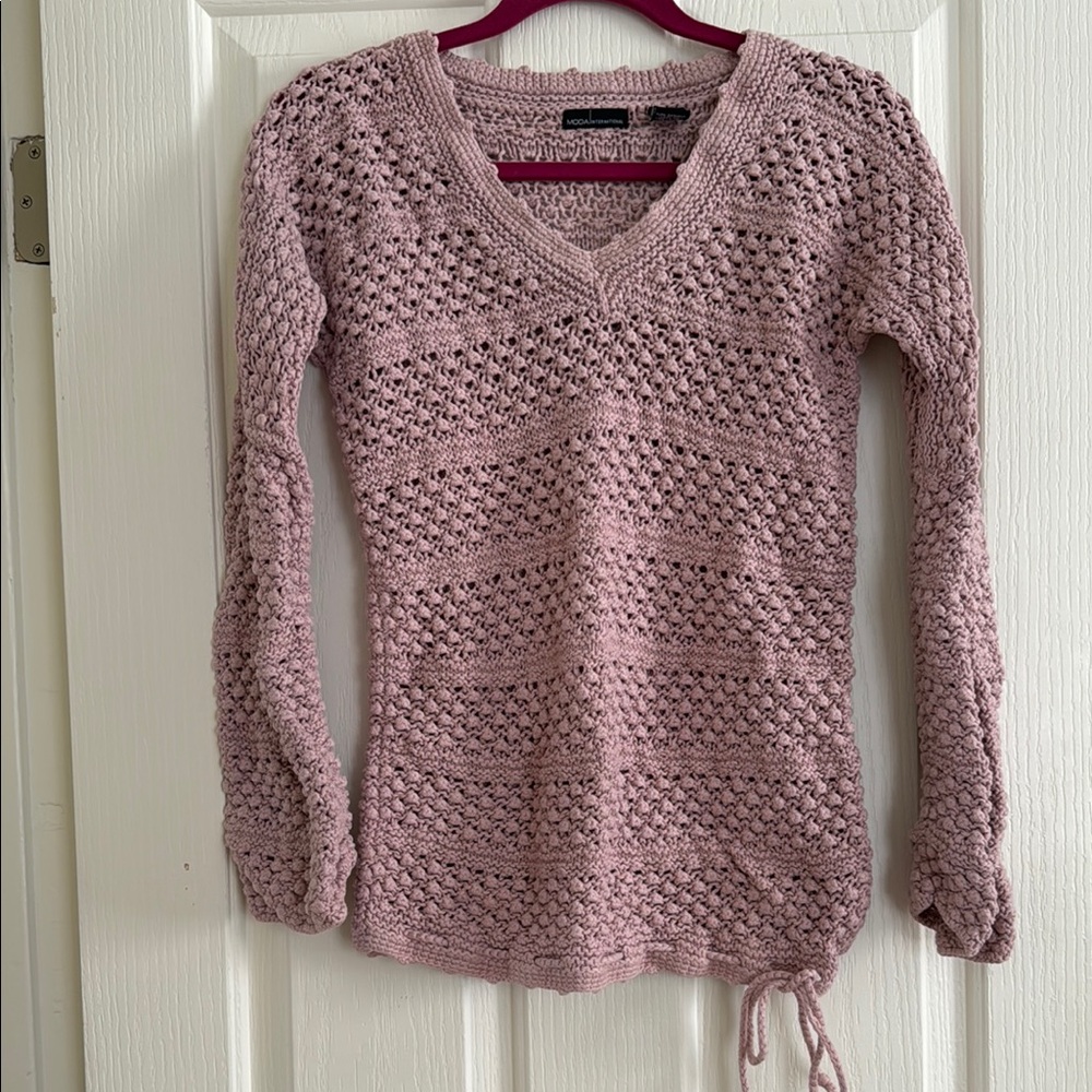 Pink V-Neck Sweater with Long Sleeves and Lace-Up Detail